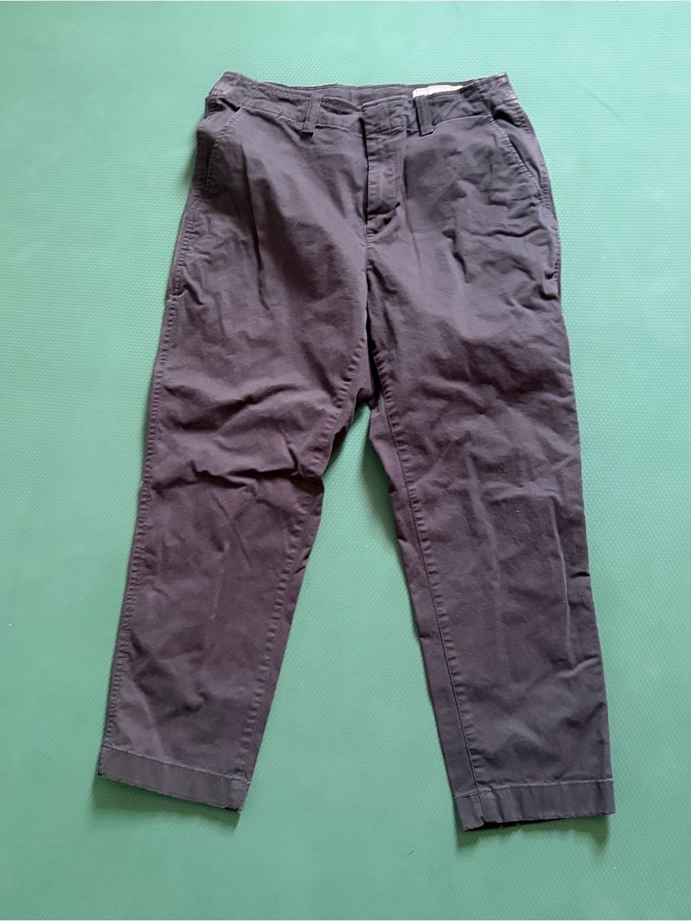 GAP women’s  washed black chino pants